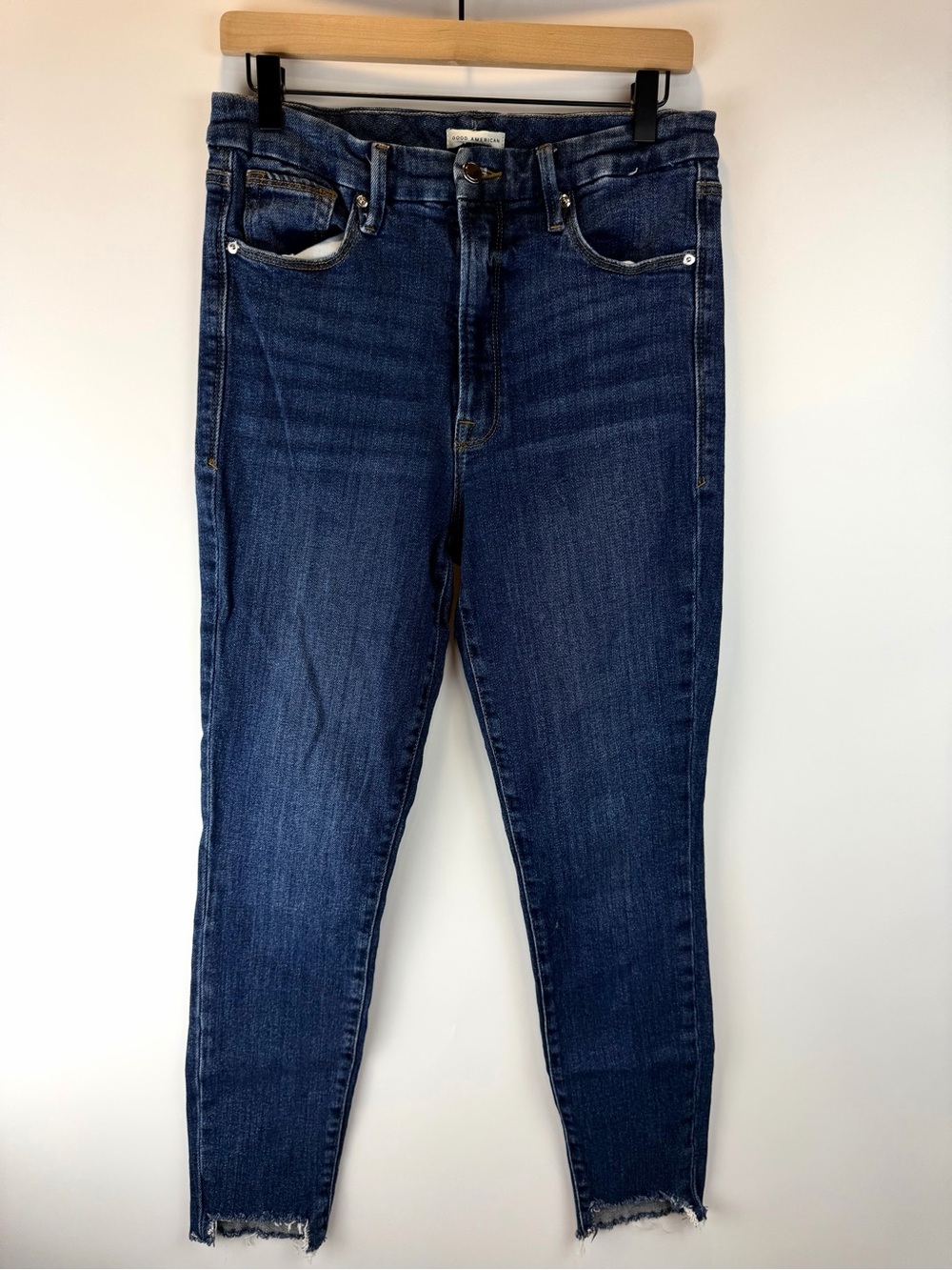 Good American Dark Blue Ankle Crop Skinny Jeans